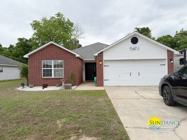 46 Kathleen Dr, Mary Esther, FL 32569
