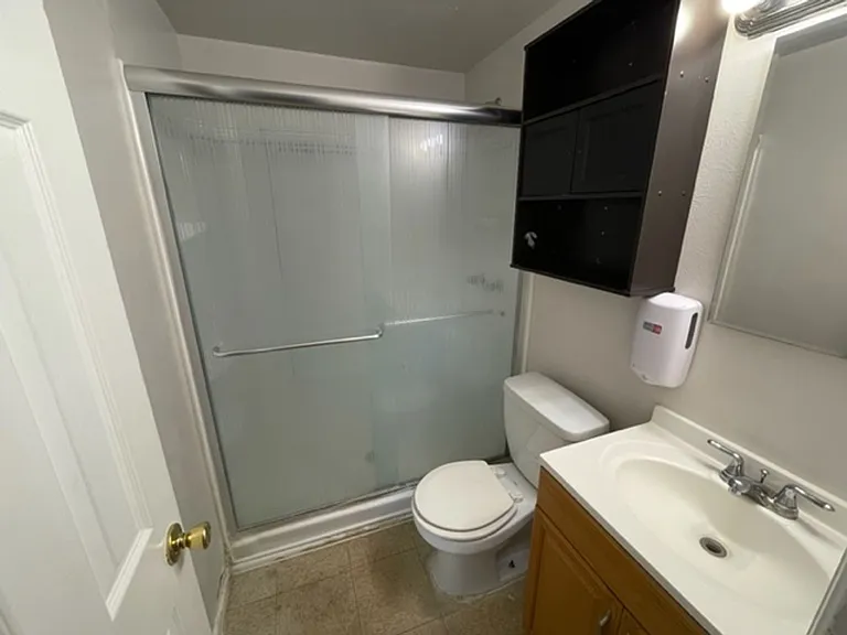 7378 Oneida Dr — Photo 8