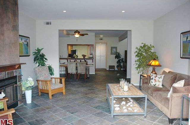 1st image of 2608 Pacific Ave
