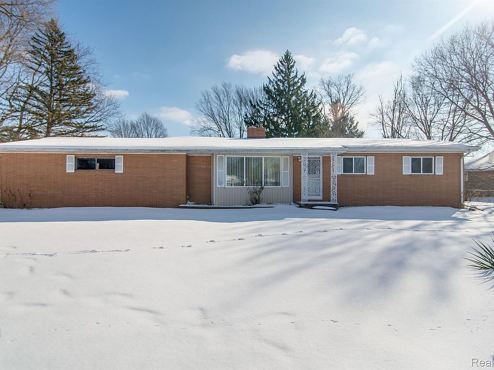 1st image of 6616 Garden Dr