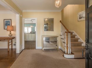 11 Rittenhouse Rd, Bronxville, NY 10708