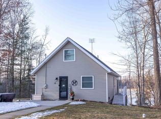 6926 S Forest Lake Dr, Alger, MI 48610