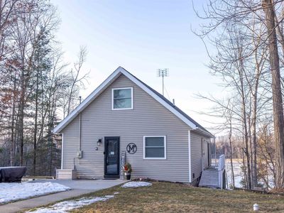 6926 S Forest Lake Dr, Alger, MI, 48610