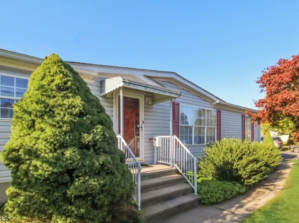 3 Post Rd, White Twp., NJ 07823