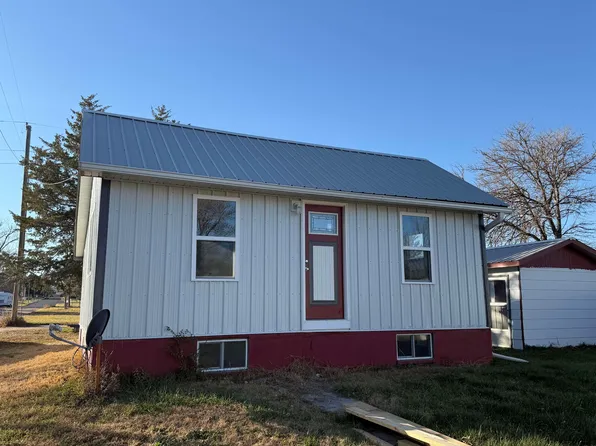 310 D, Stapleton, NE 69163