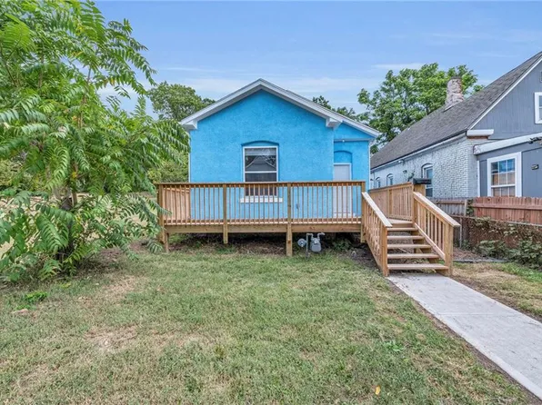 2021 N Hallock St, Kansas City, KS 66101