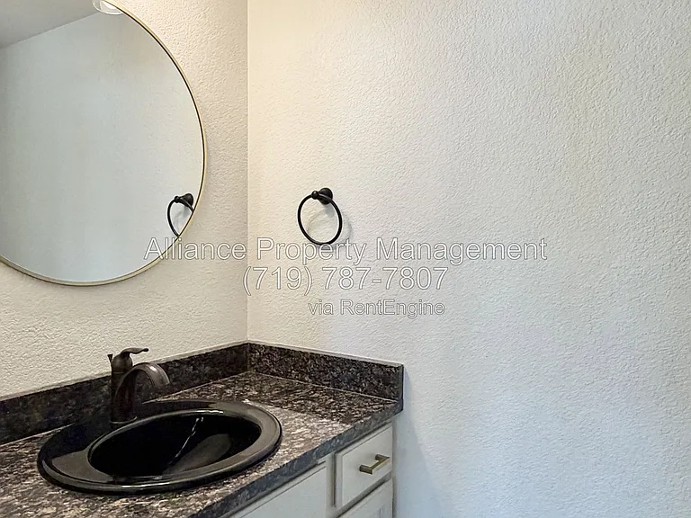 1755 Smoke Ridge Dr — Photo 14