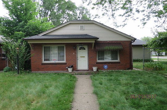 1st image of 14843 Langley Ave