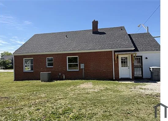 3400 Oaklawn Blvd — Photo 13