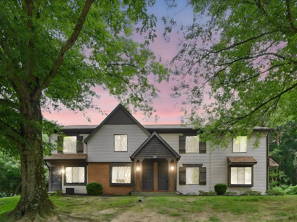 1385 Country Side Dr