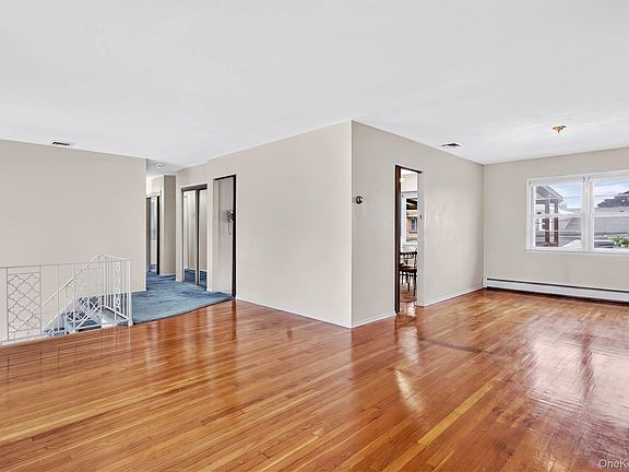 5th image of 726 University Street