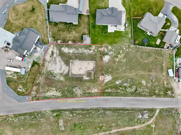86 N Hillside Rd, Idaho Falls, ID 83402