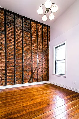 Rented by Nooklyn NYC LLC | media 60