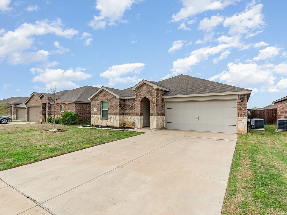 1st image of 841 Fueller Dr