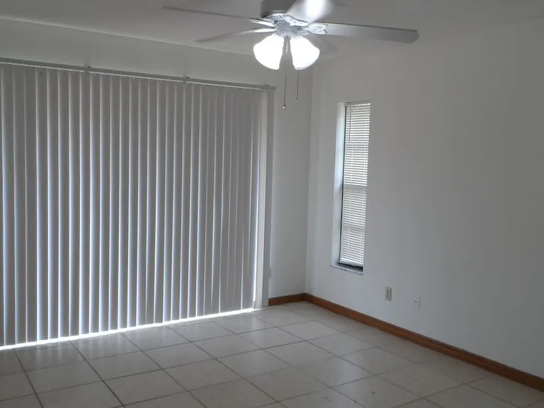 1820 Corolla Ct — Photo 13