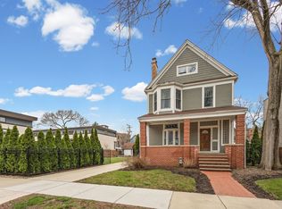 4916 S Blackstone Ave, Chicago, IL 60615