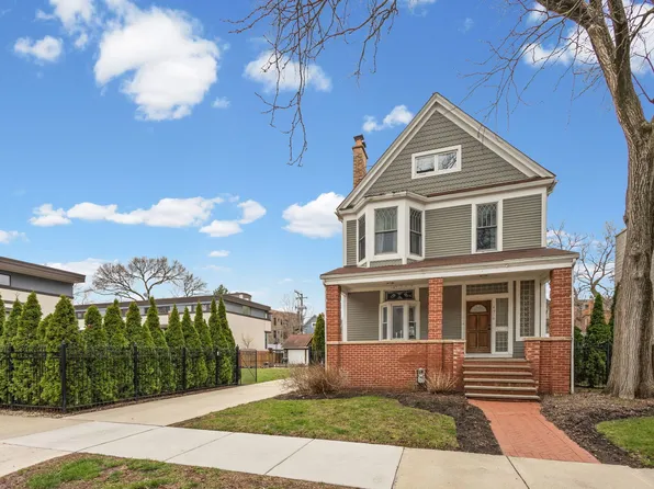 4916 S Blackstone Ave, Chicago, IL 60615