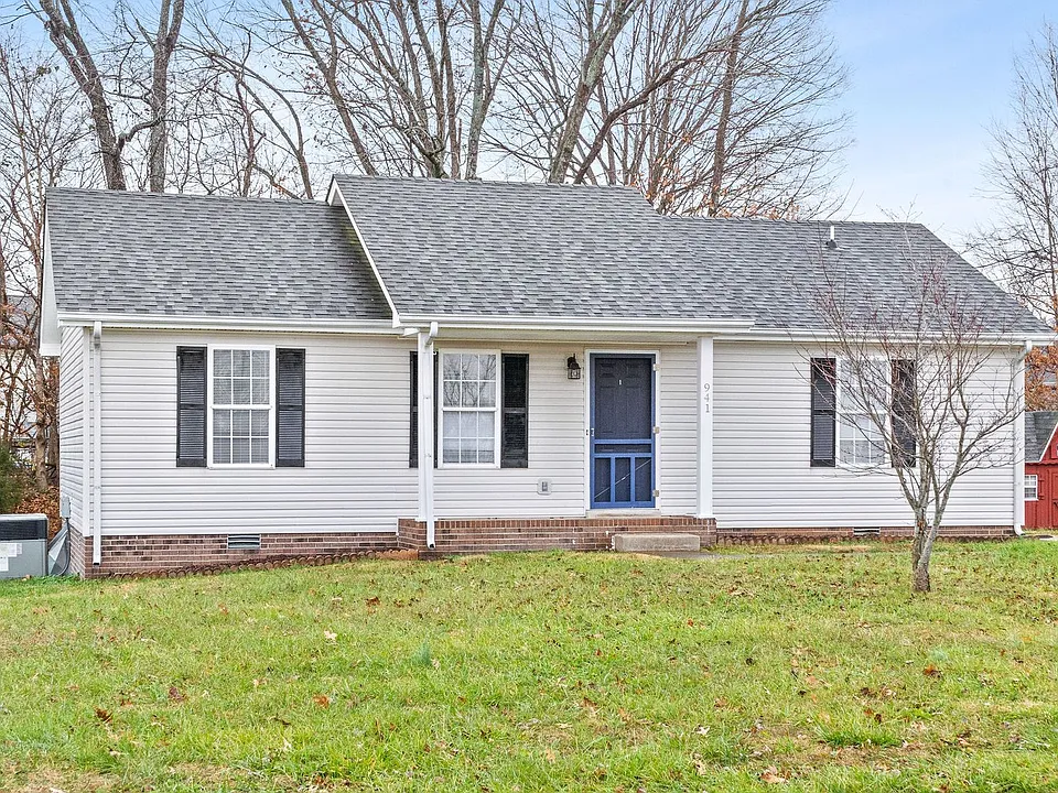 941 Crabapple Ln