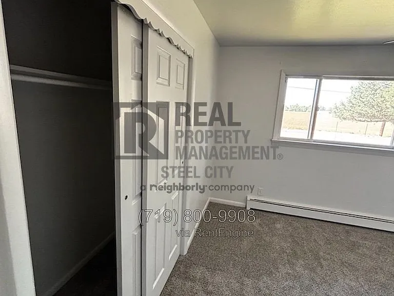 25618 Everett Rd — Photo 7