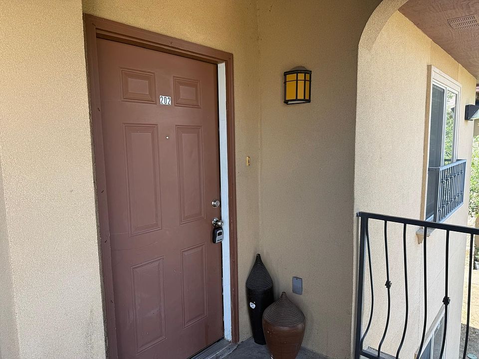 1st image of 9805 Sterling St #202