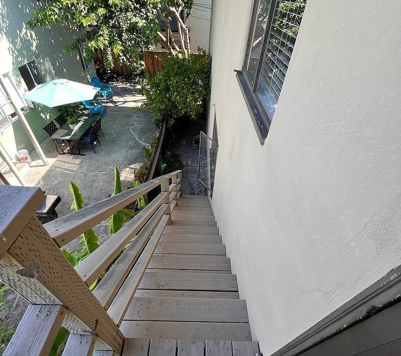1st image of 900 Fremont St APT 2