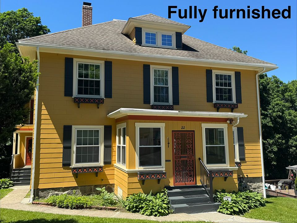1st image of 22 Wakefield St #1