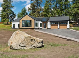 1924 Rapids Ave, Columbia Falls, MT 59912