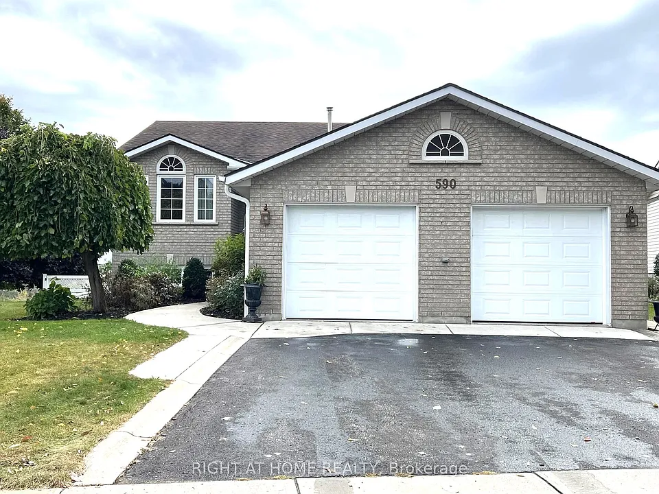 590 Arbour Cres