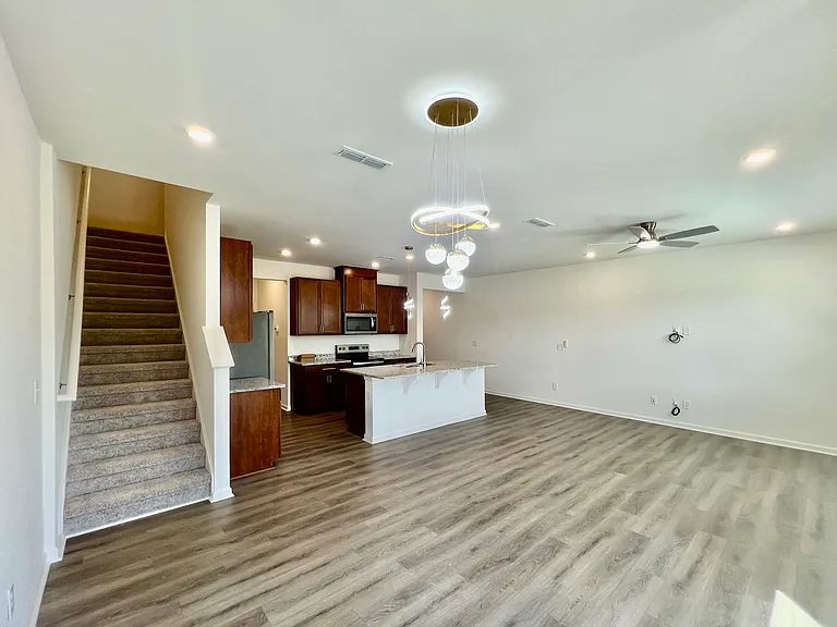 6220 Old Tavern Dr — Photo 8