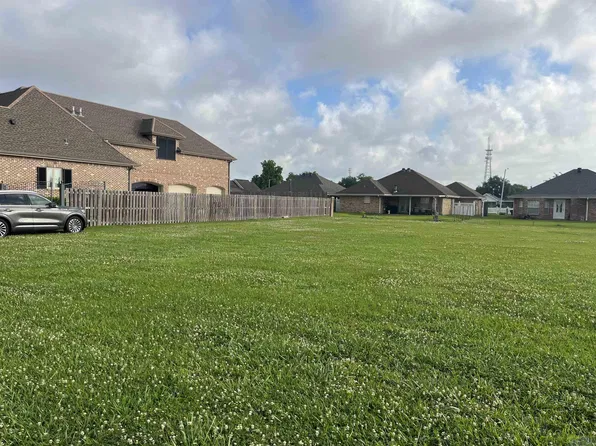 328 Rue Saint Rachel, Houma, LA 70360