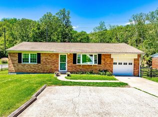 2933 Eight Mile Rd, Cincinnati, OH 45244