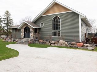 1524 Boulevard Pl, Duluth, MN 55811
