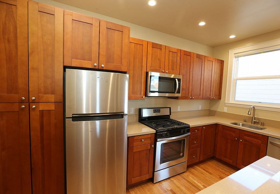1st image of 1701 North Pt APT 202