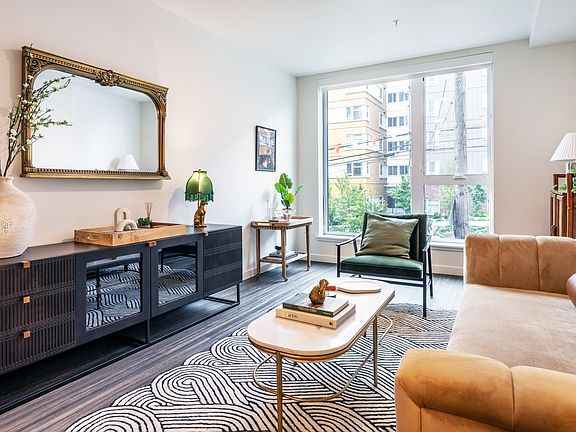 2nd image of 1000 E Yesler Way #604