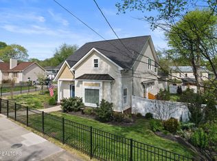 606 Eagle Bend Rd, Clinton, TN 37716