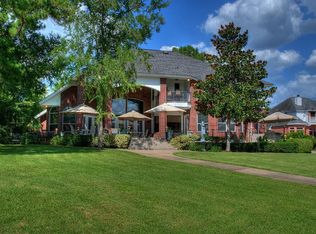 13961 Jbk Memorial Dr, Willis, TX 77318