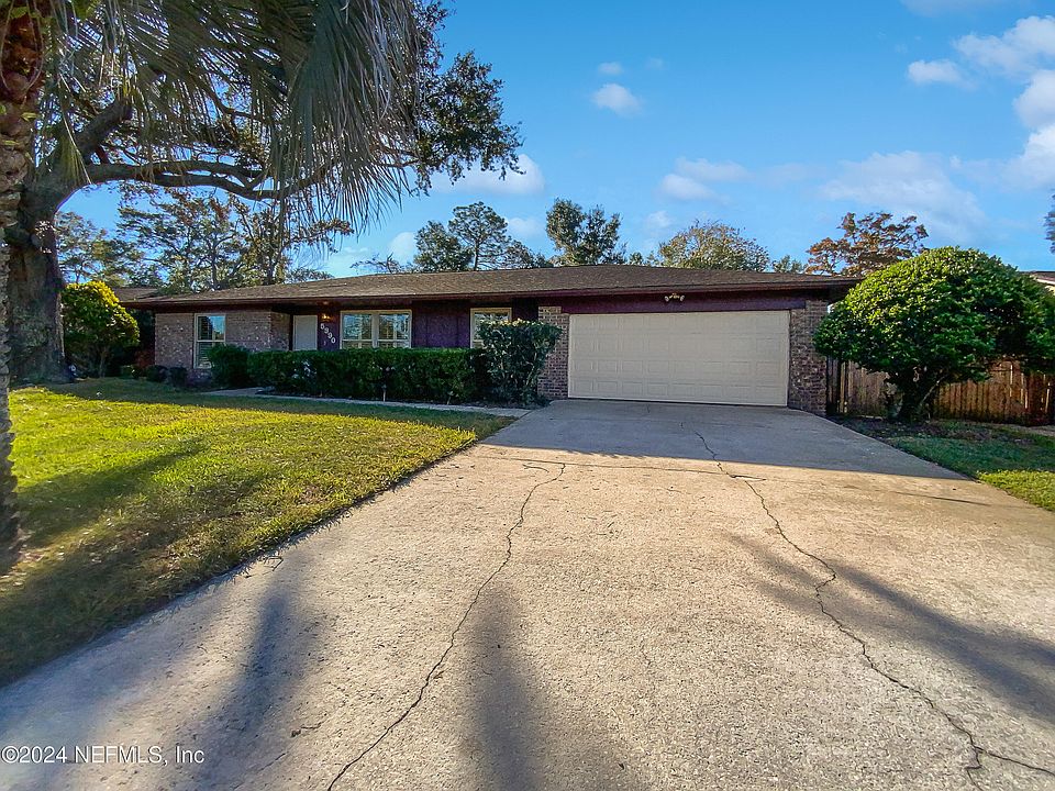 1st image of 5990 GREENWILLOW Lane S