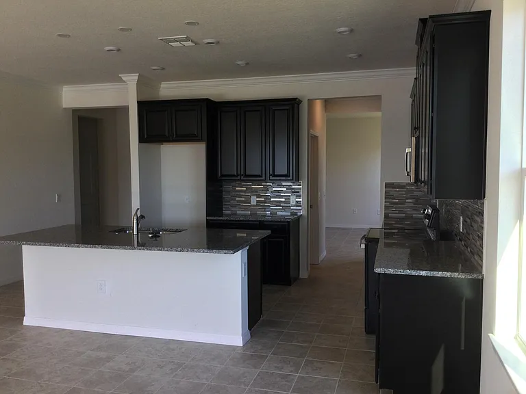 1630 Kingfisher Ct — Photo 11