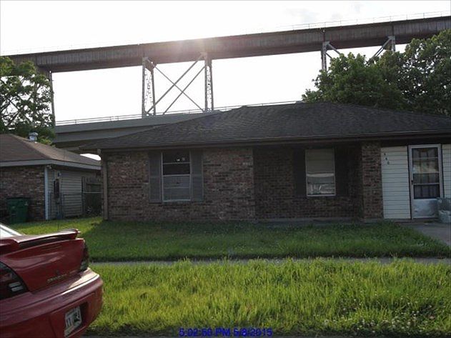2nd image of 940 Hooter Rd