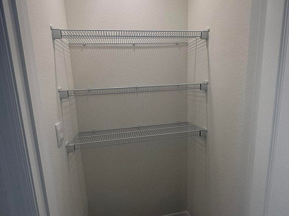 4th image of 3077 Meleto Blvd