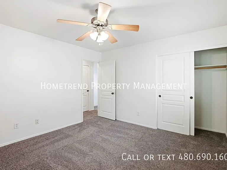 3855 E Santa Fe Ln — Photo 5