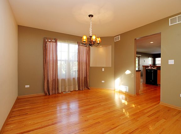 5th image of 16754 Karen Springs Dr