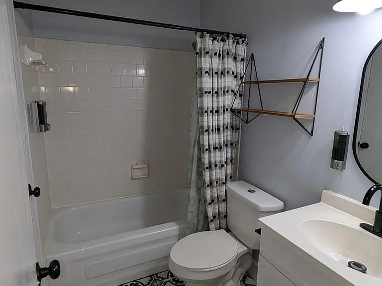 600 Thornwood Way — Photo 6
