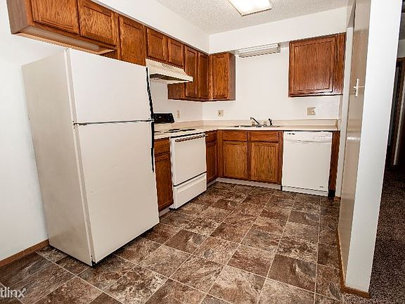 4th image of 901 7th Ave SE