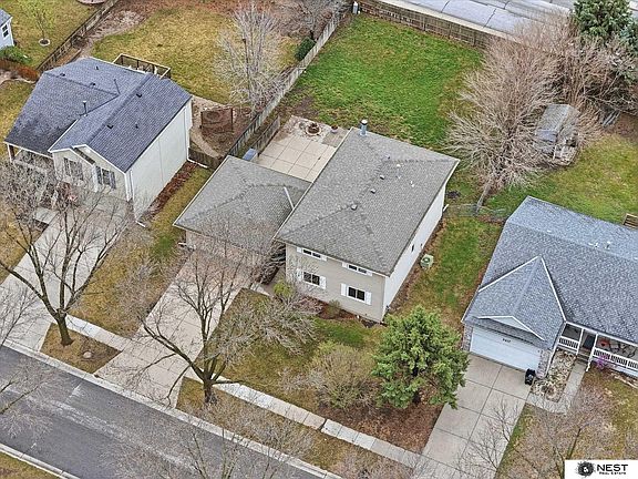 3rd image of 3425 Briarwood Ave