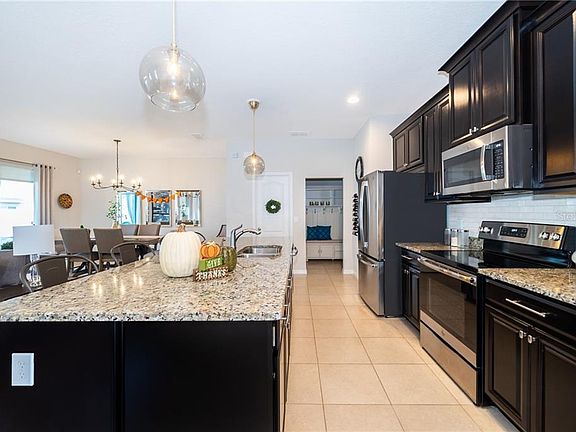 5th image of 2316 Kelmscott Ct
