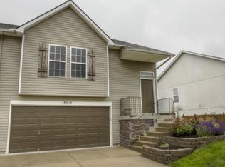 18519 Mulberry Ct, Gardner, KS 66030