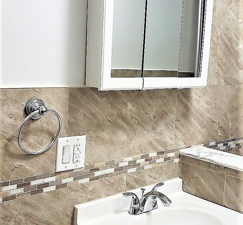 1st image of 3074 48th St APT 1E