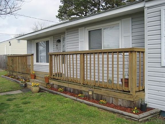 3rd image of 5612 Odessa Dr