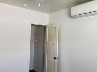 261 W Willow St, Pomona, CA 91768